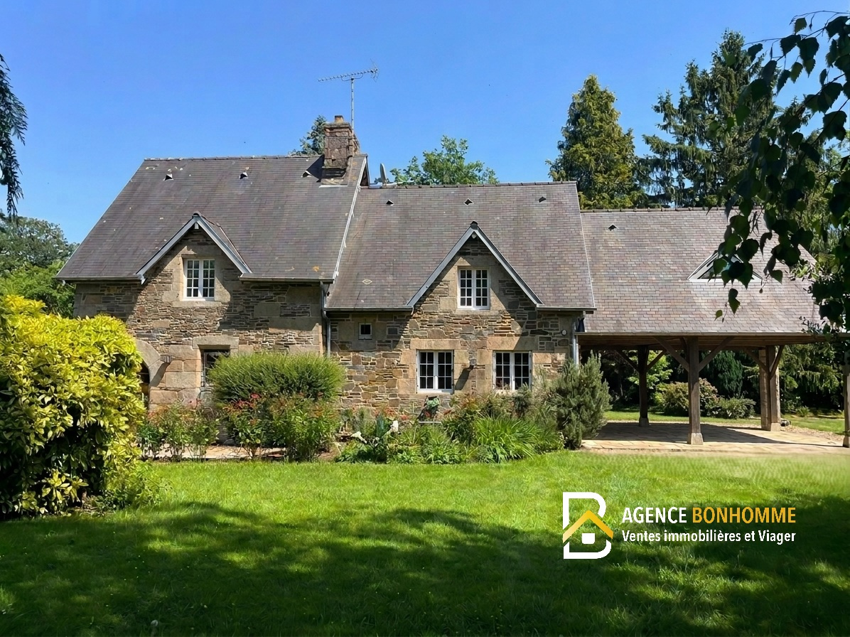 Charmante maison ancienne en pierre secteur Brecey